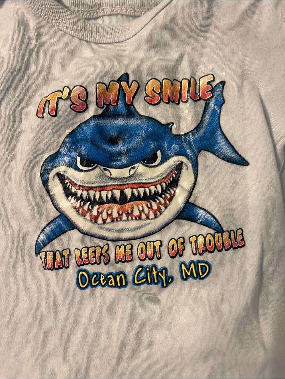 Source Unknown White Kids Rashguard with Blue Shark Graphic